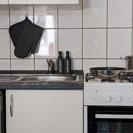 Tt Living Apartments Bonitas & Divinitas I 2 Schlafzimmer I Kueche I Vollbad I Waschmaschine Rellingen Exteriér fotografie