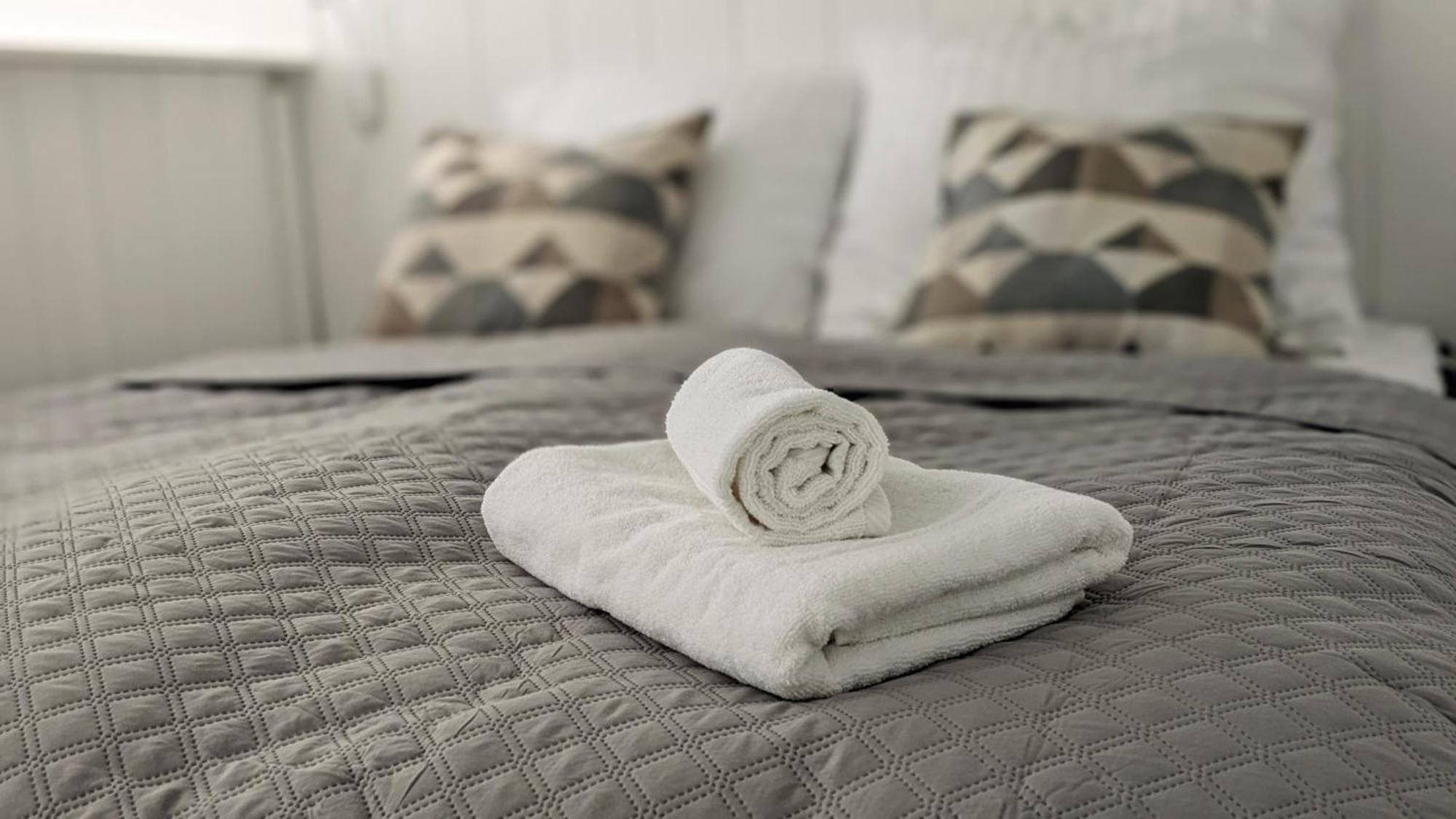 Tt Living Apartments Bonitas & Divinitas I 2 Schlafzimmer I Kueche I Vollbad I Waschmaschine Rellingen Exteriér fotografie