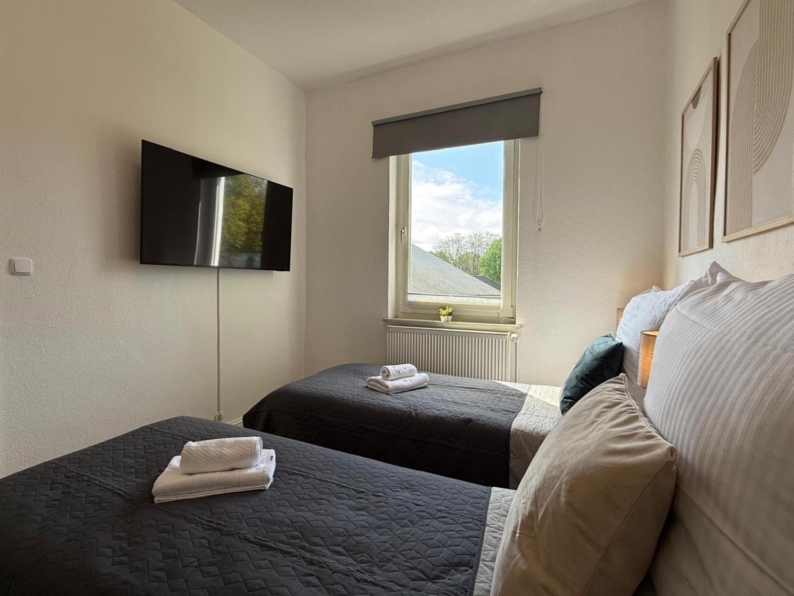 Tt Living Apartments Bonitas & Divinitas I 2 Schlafzimmer I Kueche I Vollbad I Waschmaschine Rellingen Exteriér fotografie