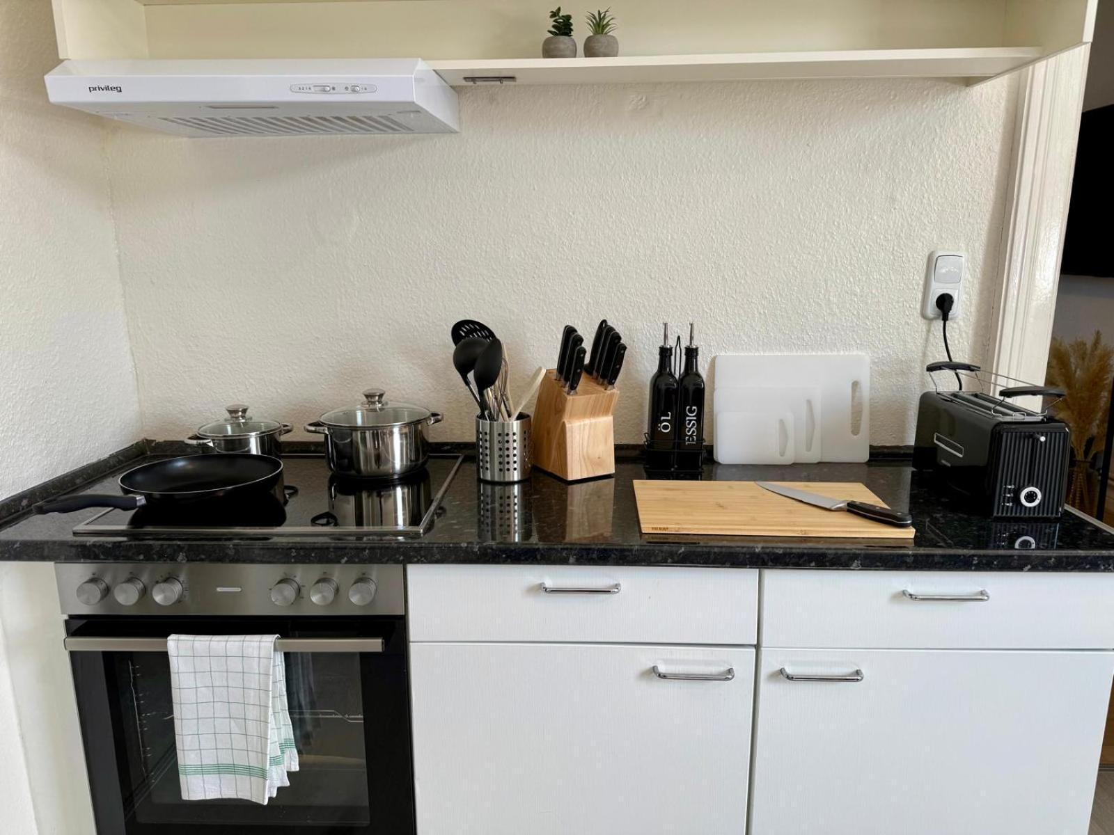 Tt Living Apartments Bonitas & Divinitas I 2 Schlafzimmer I Kueche I Vollbad I Waschmaschine Rellingen Exteriér fotografie