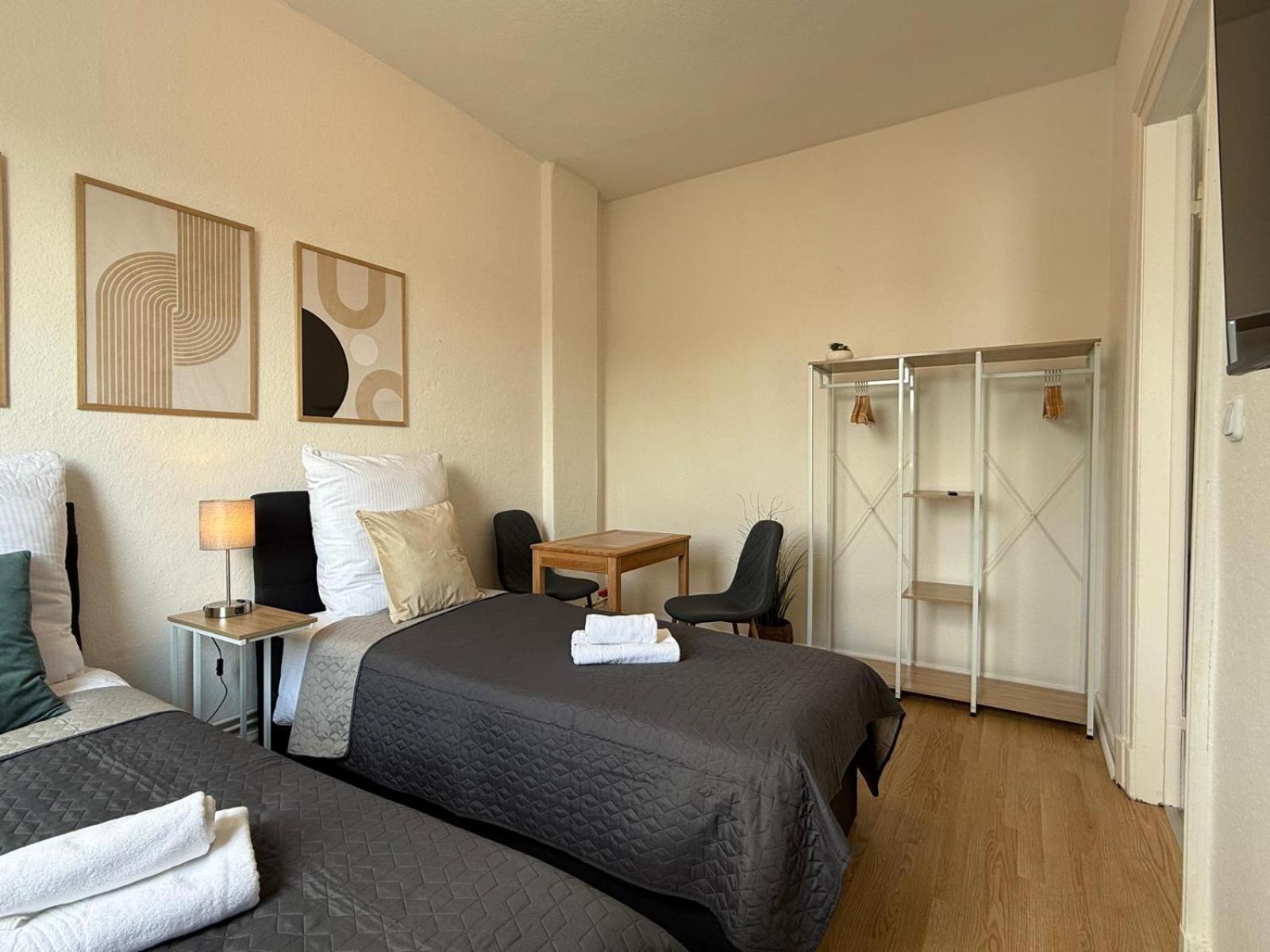 Tt Living Apartments Bonitas & Divinitas I 2 Schlafzimmer I Kueche I Vollbad I Waschmaschine Rellingen Exteriér fotografie